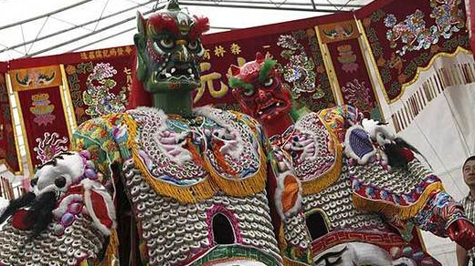 信仰与禁忌相关场景