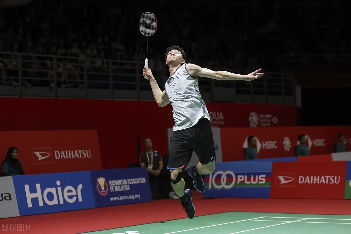 李梓嘉球风特色